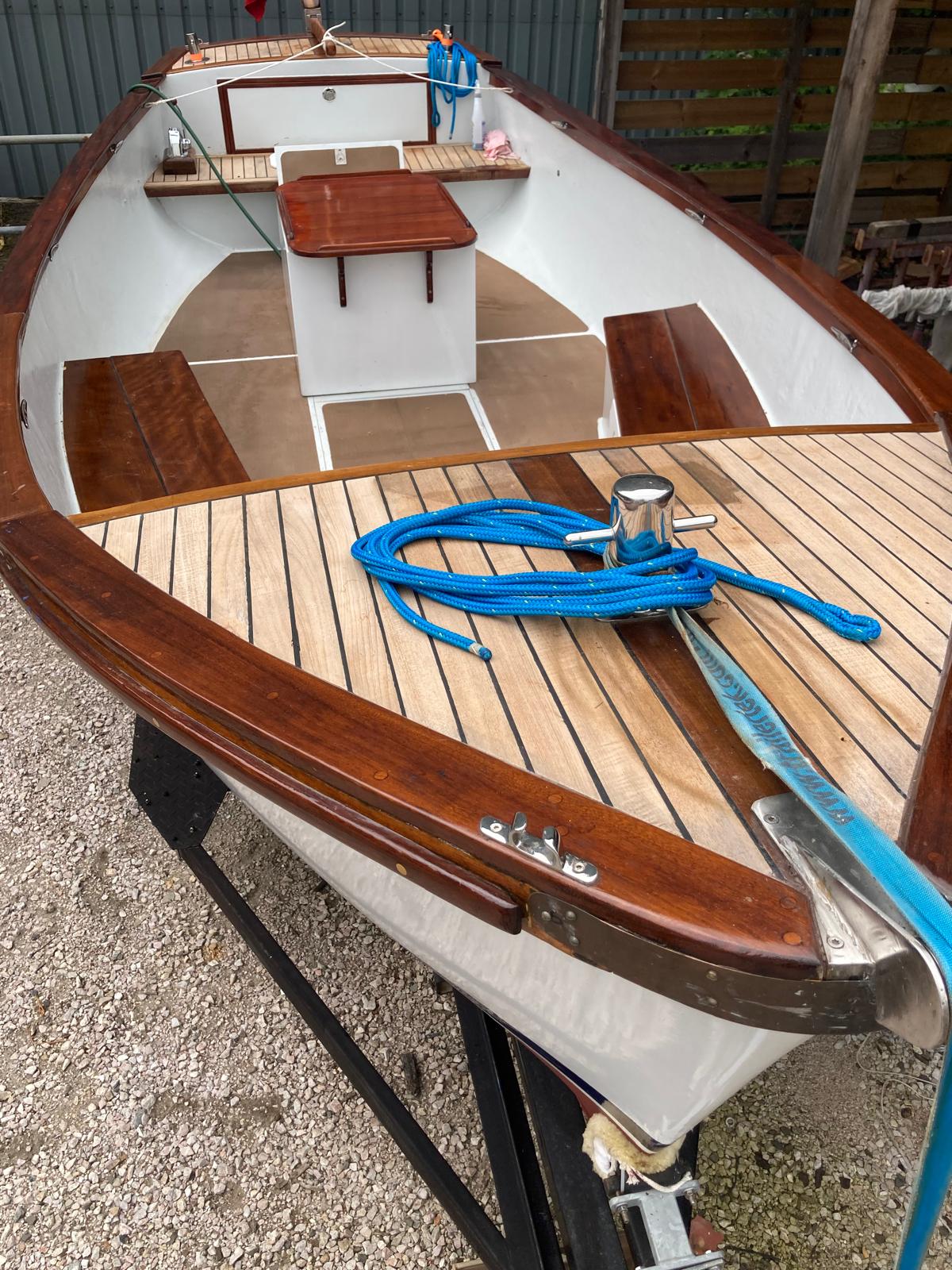 Plymouth Pilot 18 - Open